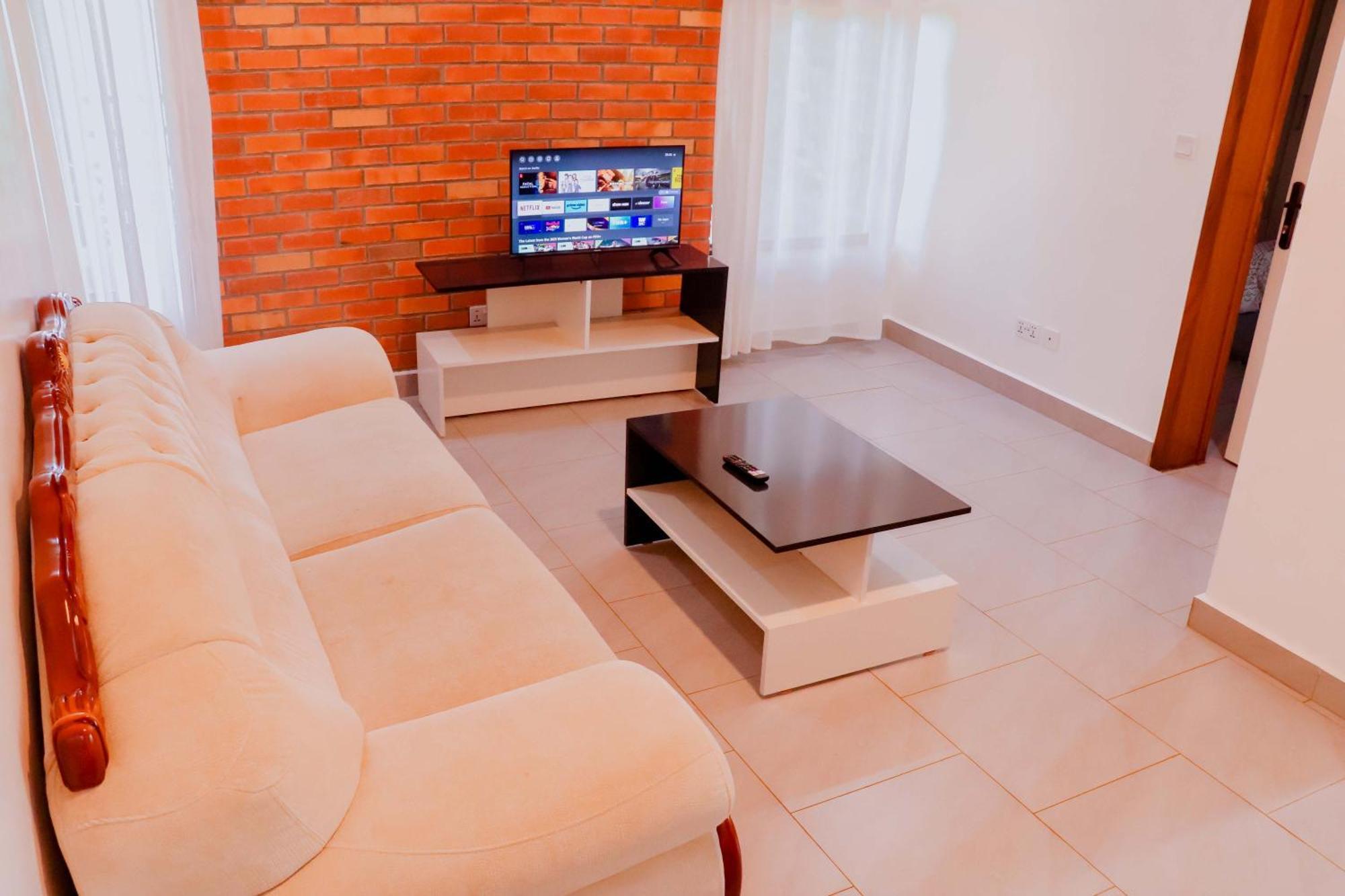 Sunflower Homes Villa Кигали Экстерьер фото