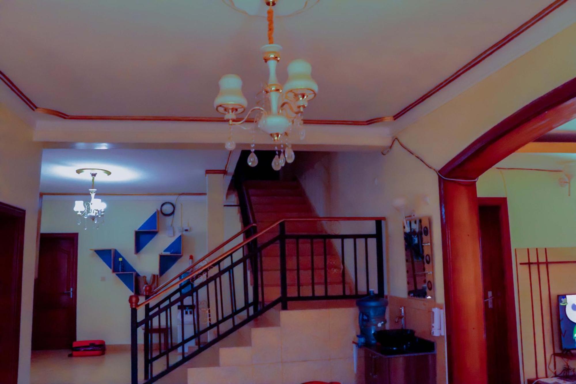 Sunflower Homes Villa Кигали Экстерьер фото